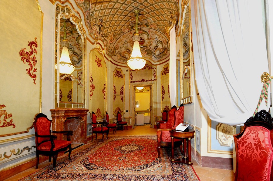 FONDAZIONE VARRONE, SUCCESSO A PALAZZO: 163 VISITATORI