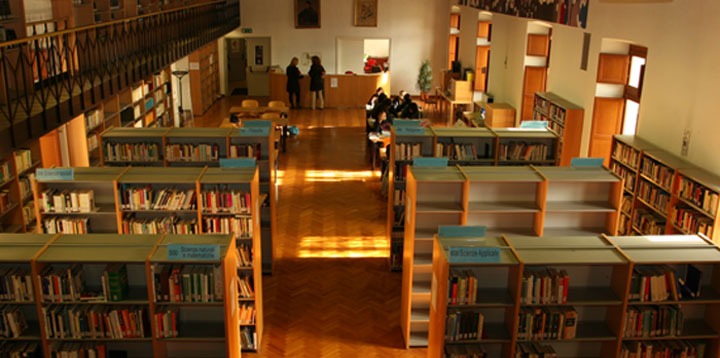 MONS. CHIARINELLI INCONTRA “GLI AMICI DELLA BIBLIOTECA”