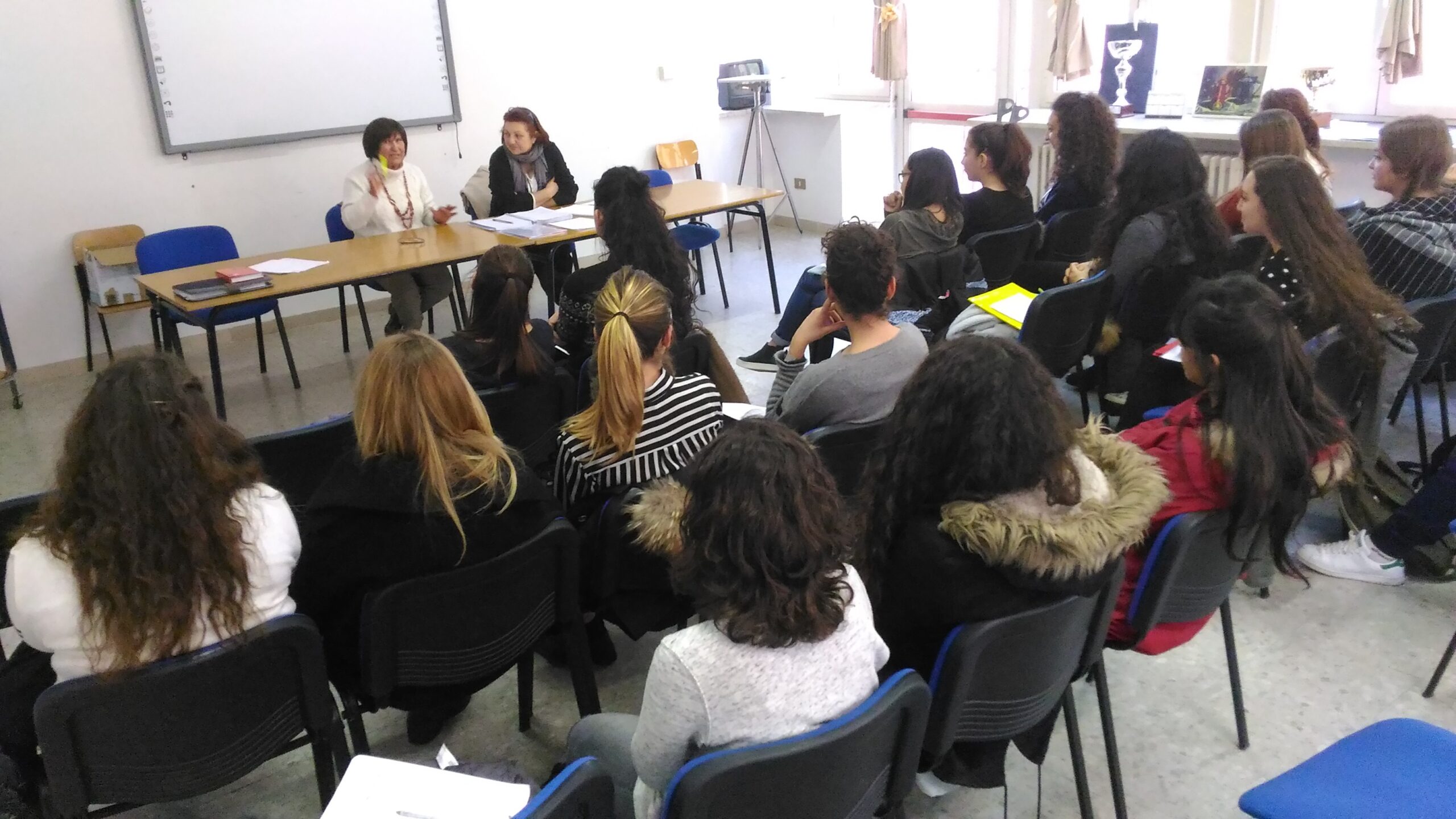 LICEO SCIENZE UMANE, ALTERNANZA SCUOLA LAVORO ALLA PASCOLI
