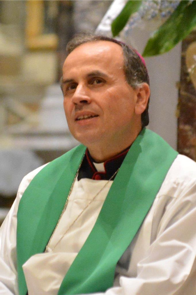 SARA’ MONS. POMPILI A PRESIEDERE I FUNERALI DEL SINDACO FONTANELLA