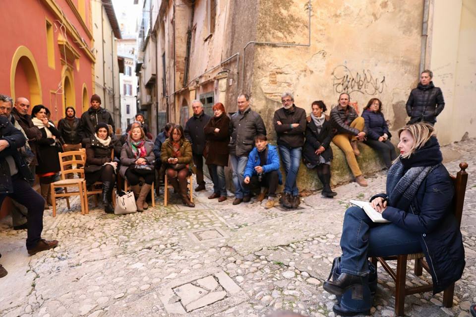 MOVIMENTO 5 STELLE, ROBERTA LOMBARDI IN SABINA. POI LA CENA A RIETI