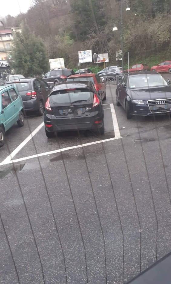 BUFERA SUL NUOVO PARCHEGGIO ALLO SCALO COTRAL DI POGGIO MIRTETO