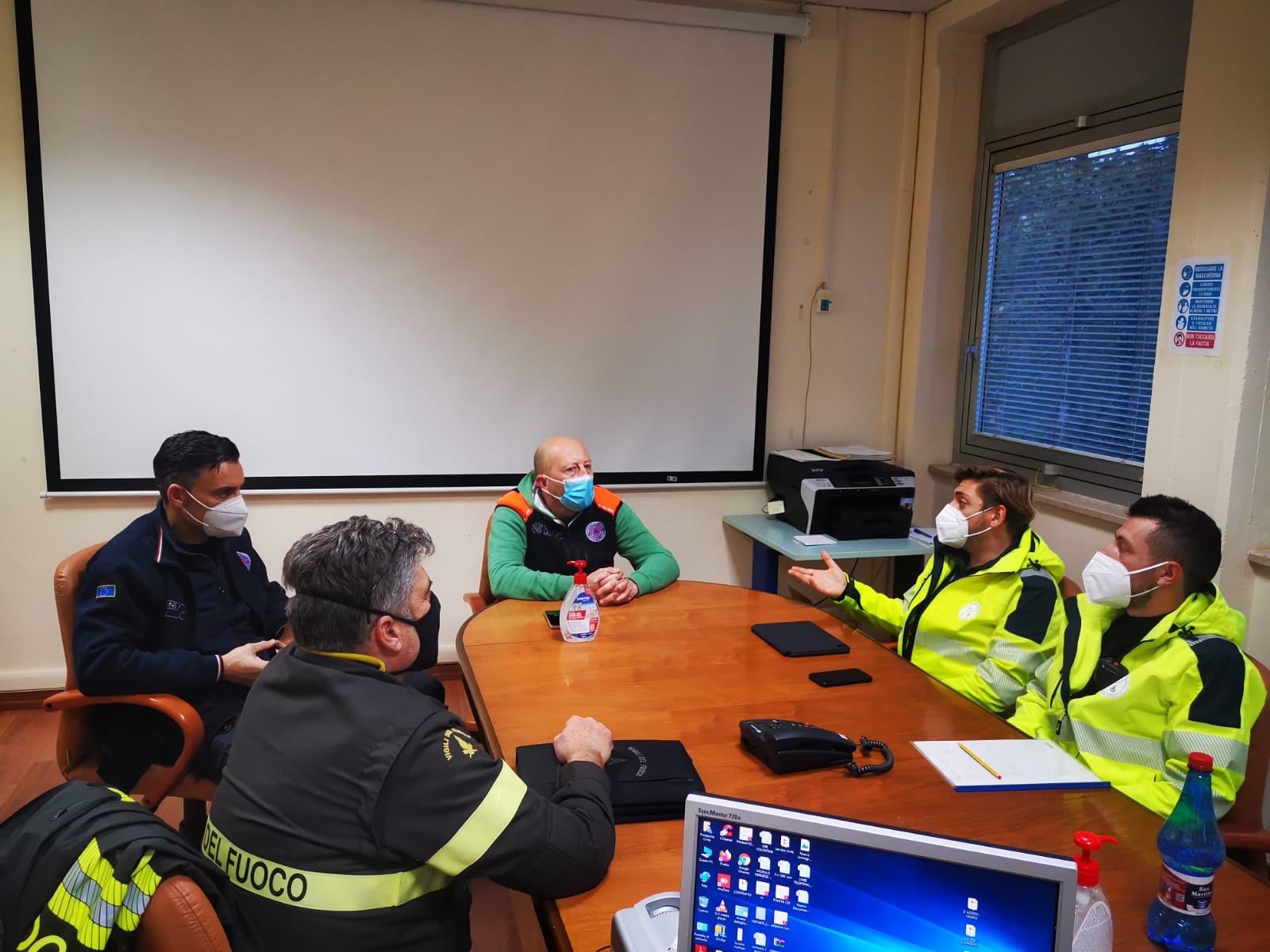 EMERGENZA ALLAGAMENTI, VIGILI DEL FUOCO E PROTEZIONE CIVILE MONITORERANNO LA SITUAZIONE ANCHE QUESTA NOTTE