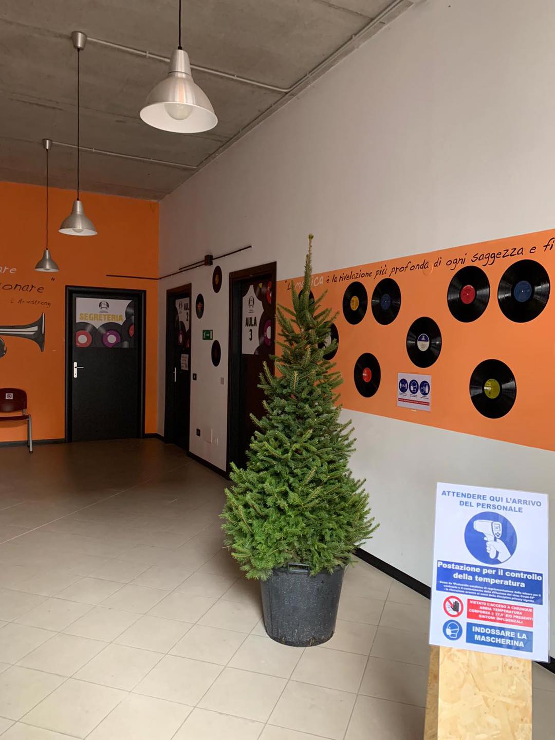 SCUOLA S