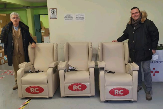 Panathlon Club e Npc Rieti donano poltrone al neo-reparto del centro vaccinale di Rieti