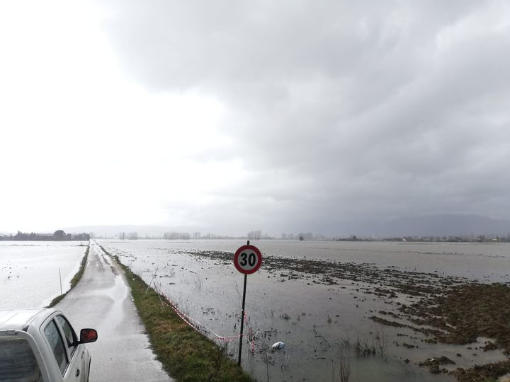 RIETI, ALLAGAMENTI: SITUAZIONE DIFFICILE IN VIA COMUNALI, CAPANNELLE E CRIANO