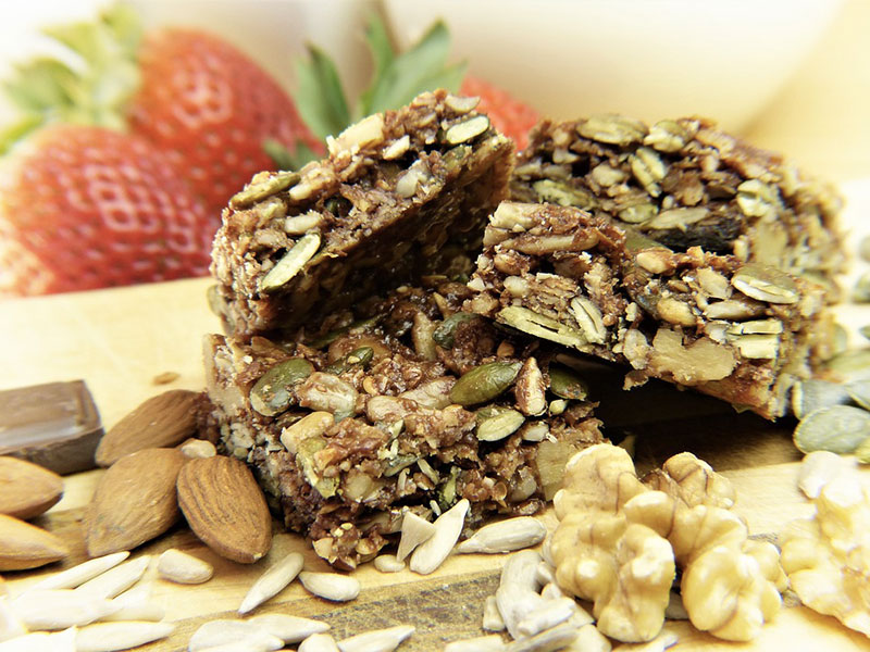 La pandemia spinge i sostitutivi del pane. Boom di snack Bio