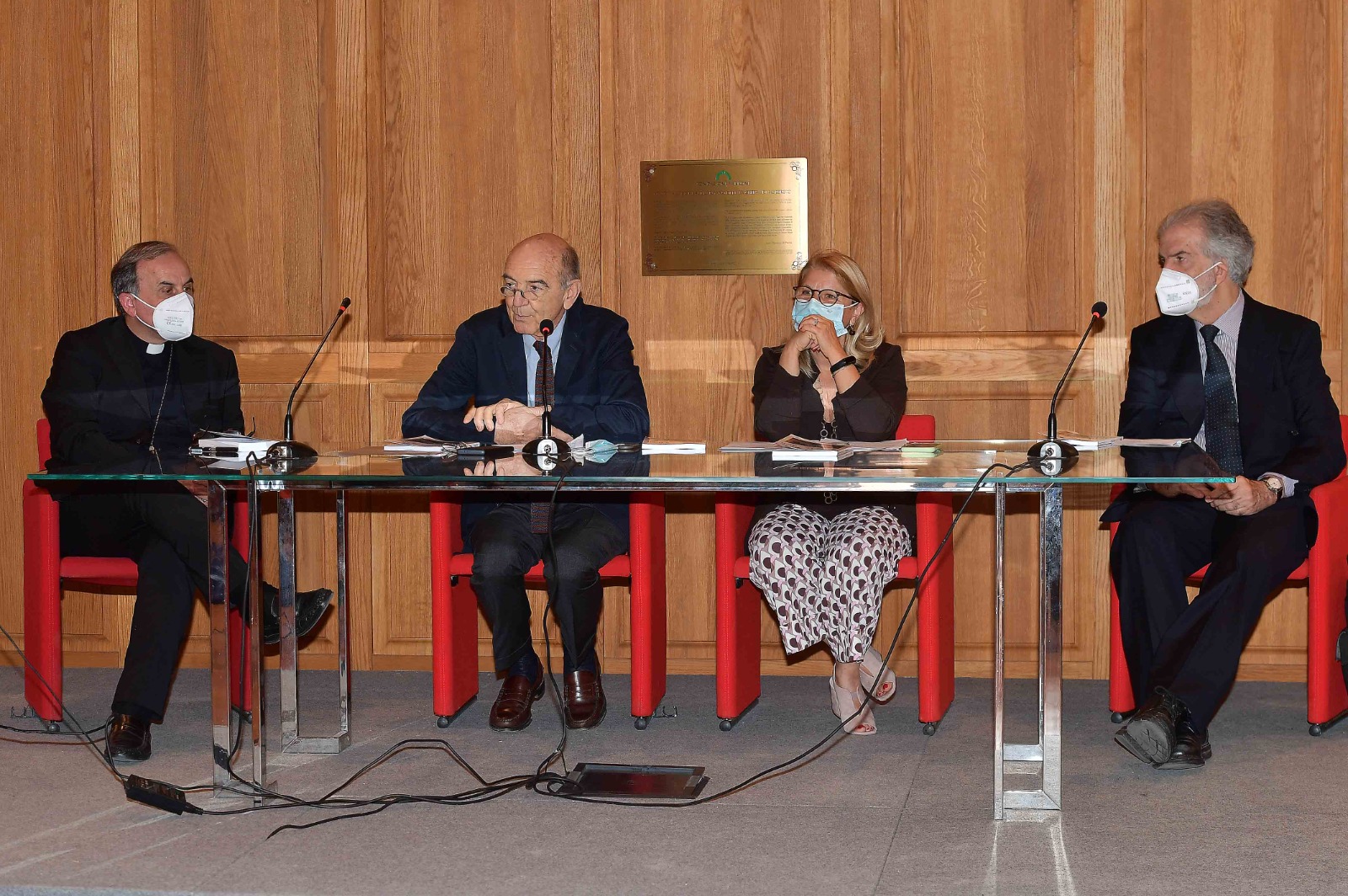 Presentato il libro “Covid 19 a Rieti”
