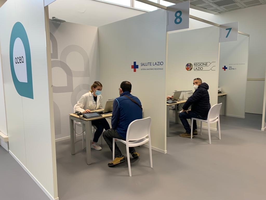 VACCINI, LAZIO OPEN DAY OVER40 22 e 23 MAGGIO. APERTI TICKET VIRTUALI