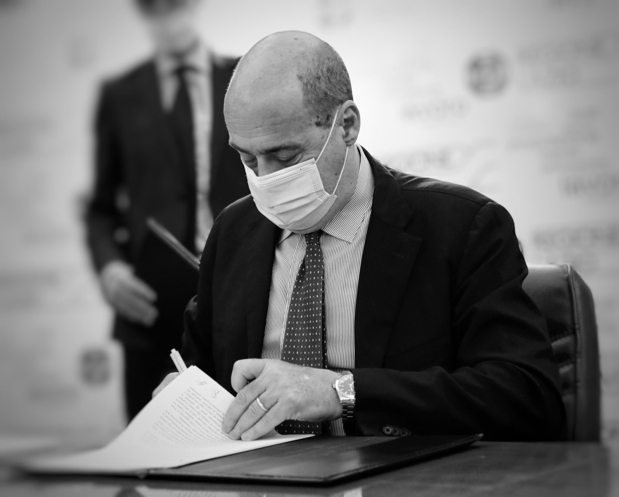 LAVORO, ZINGARETTI “POLITICHE ATTIVE E DI SVILUPPO PER USCIRE DALLA CRISI”