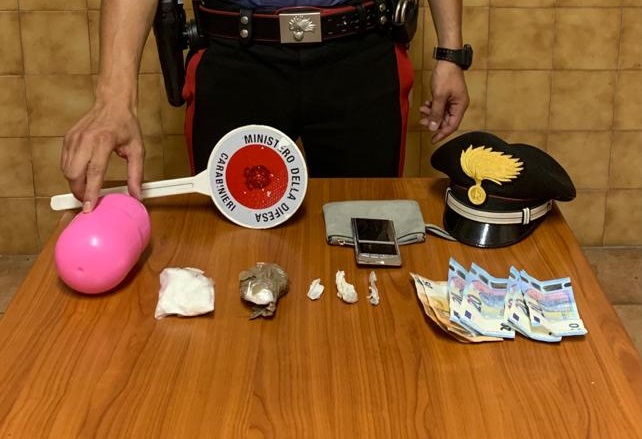CARABINIERI, ARRESTATA 26ENNE PER SPACCIO