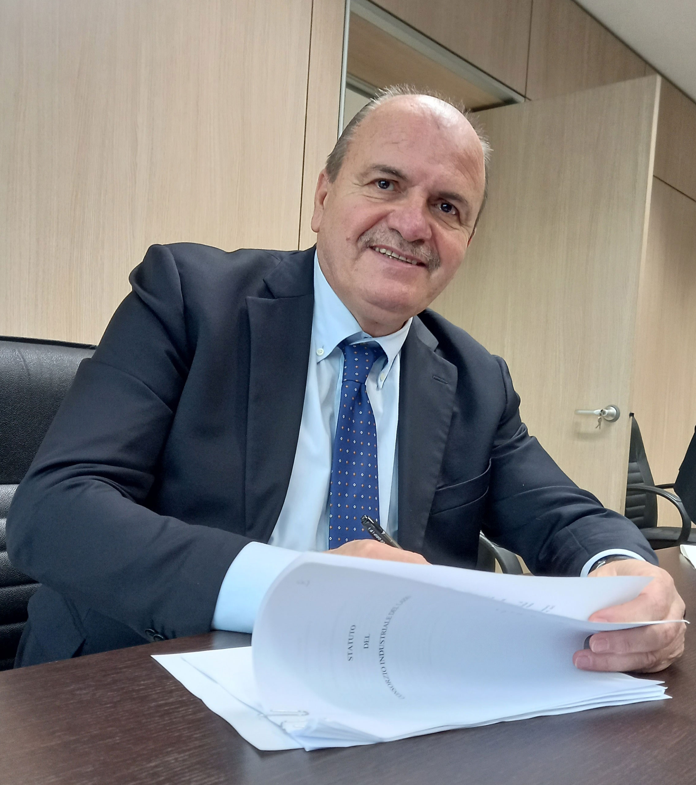 Progetto solidale, uova di Pasqua nei reparti di pediatria, De Angelis: «Vogliamo donare un sorriso ai bambini»