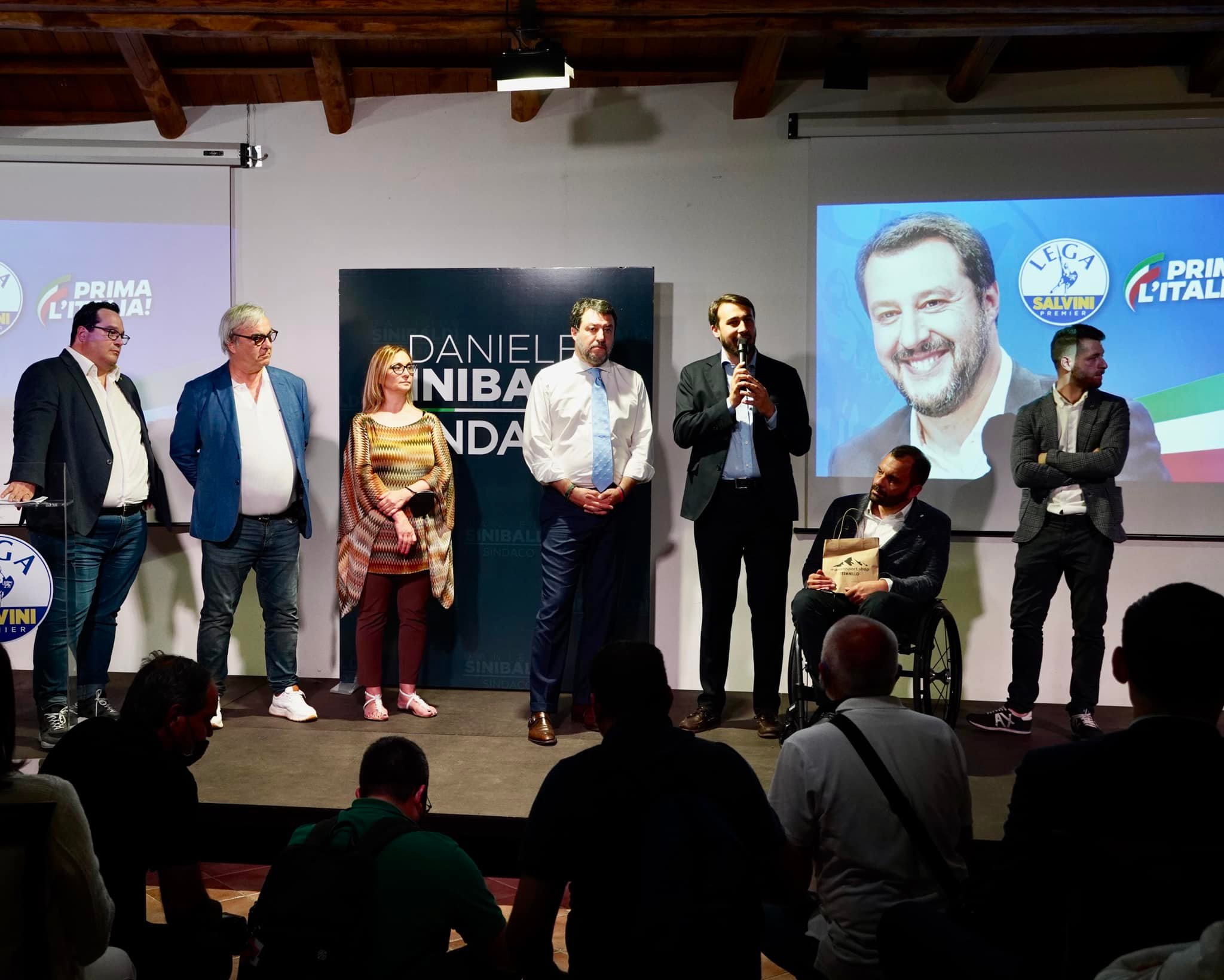 La Lega presenta la sua lista per Sinibaldi sindaco alla presenza di Matteo Salvini