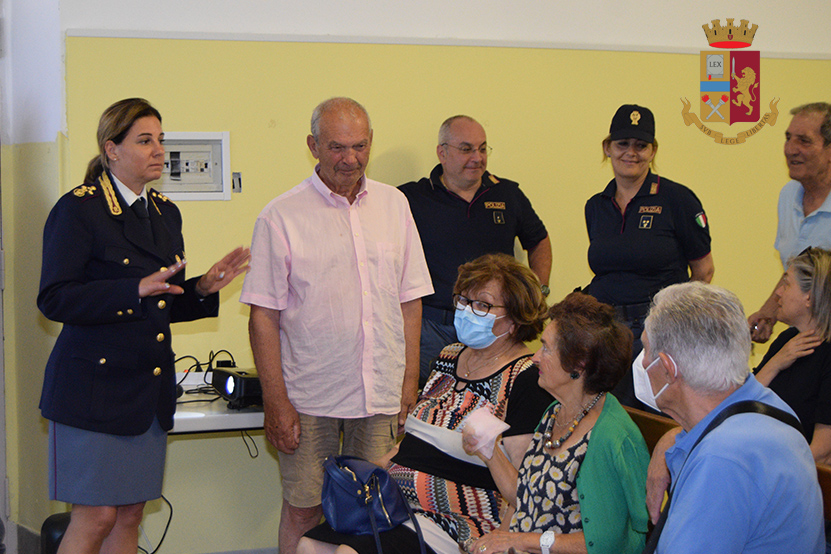 TRUFFE AGLI ANZIANI, CONTINUA LA CAMPAGNA DI SENSIBILIZZAZIONE DELLA POLIZIA DI STATO