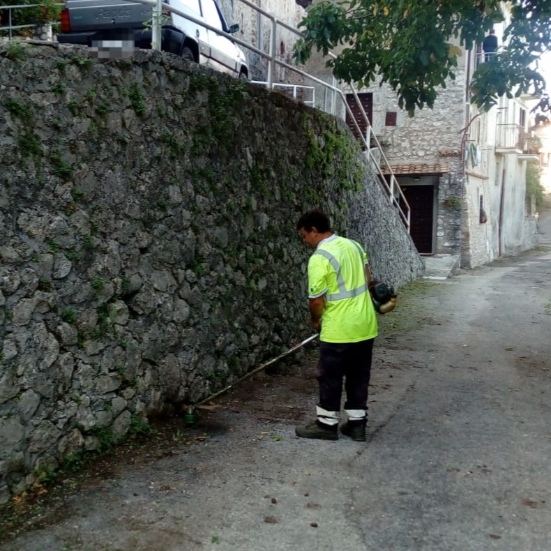 Piano manutenzione e pulizia a rotazione sul territorio: interventi nella frazione di Lugnano