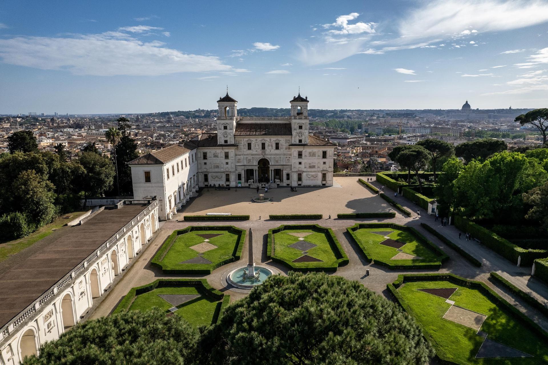 Bando di concorso per il riallestimento delle camere degli ospiti di Villa Medici