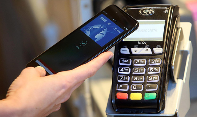 Arriva in Italia Apple Pay, l’iPhone diventa un portafoglio