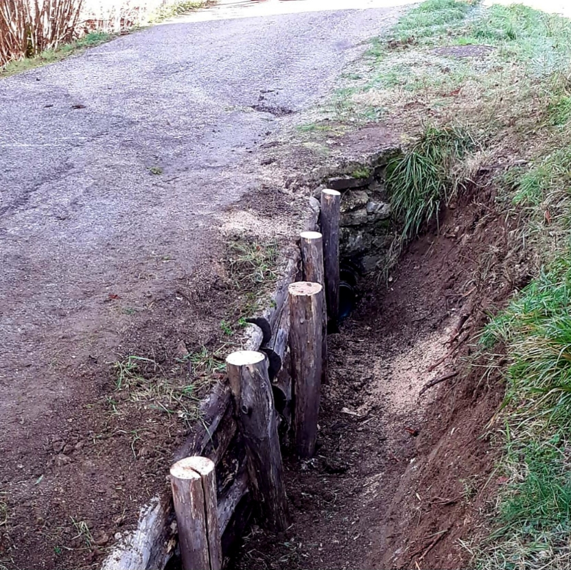 Via di Valle Lupetta, Nobili: “Pulizia del fosso e rifacimento completo della palizzata”