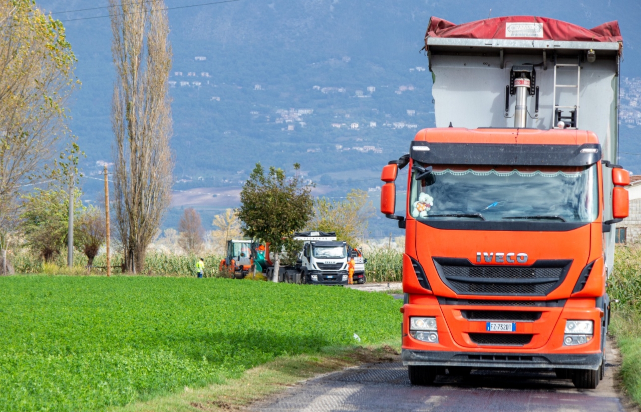 Partiti i lavori per l’asfalto nella Piana Reatina.