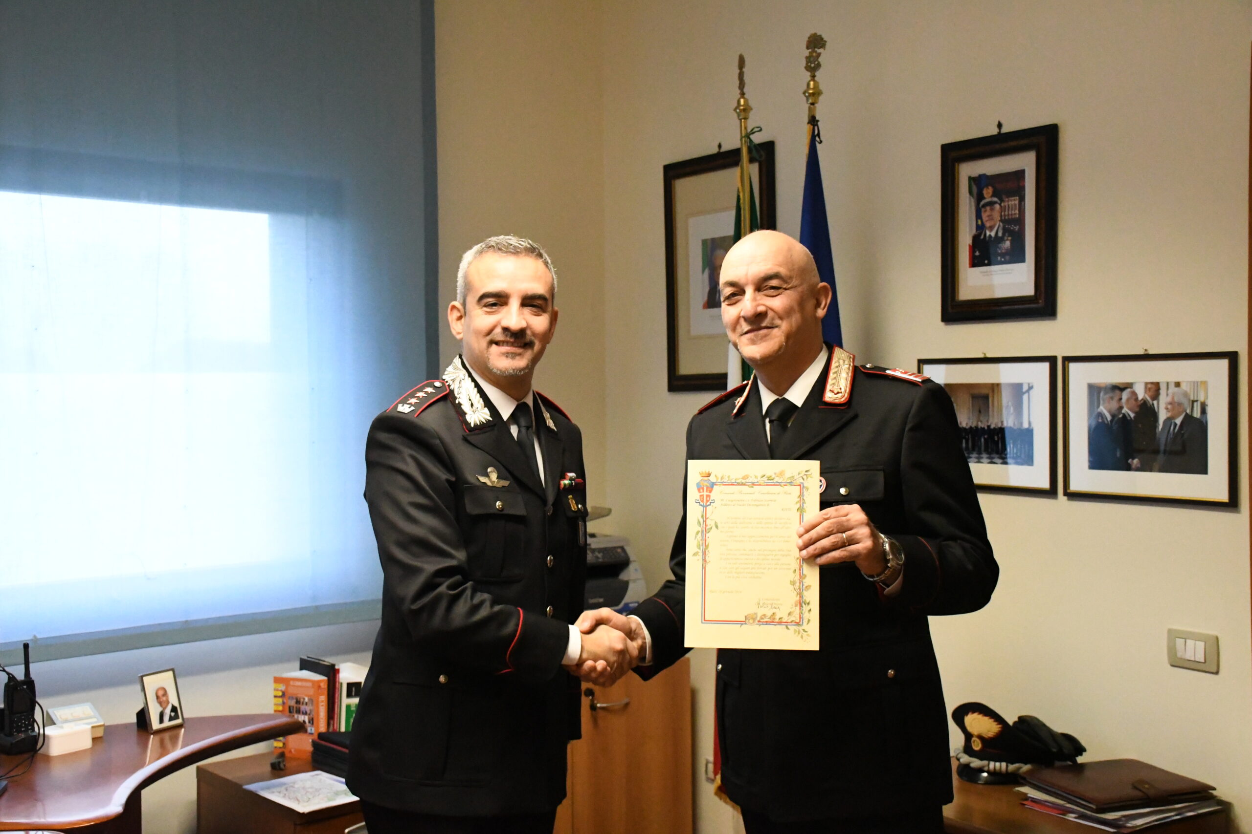 L’ARMA DEI CARABINIERI SALUTA IL LUOGOTENENTE SCORRETTI. LASCIA IL SERVIZIO DOPO 39 ANNI