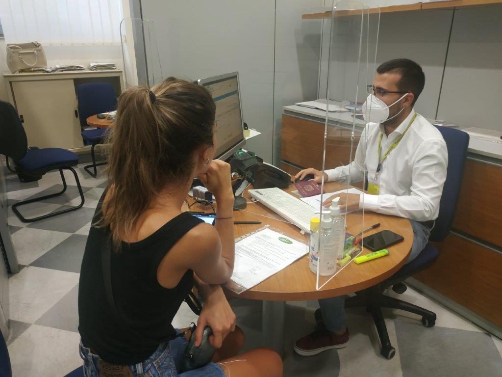 RIETI E PROVINCIA: FINO AL 15 GENNAIO SELEZIONI APERTE PER IL RUOLO DI CONSULENTE FINANZIARIO IN POSTE ITALIANE
