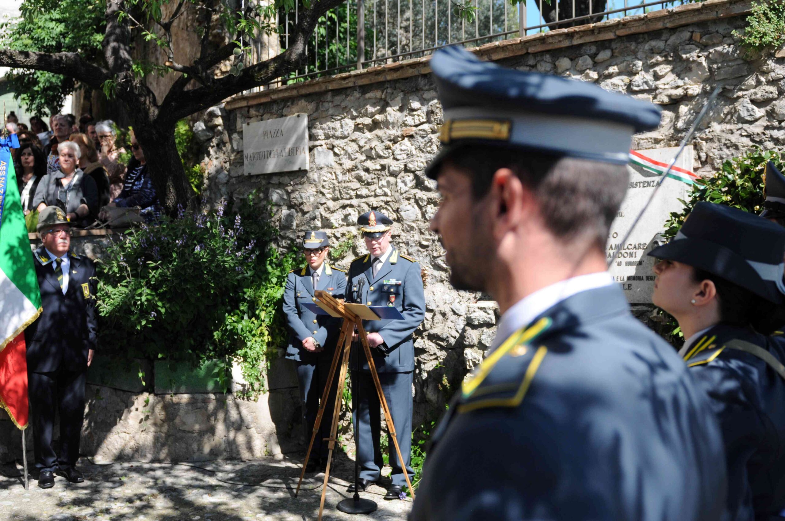 A VACONE COMMEMORAZIONE DELL’80° ANNIVERSARIO DELLA MORTE DEL FINANZIERE BENIAMINO MINICUCCI, MEDAGLIA D’ORO AL MERITO CIVILE, E DI AMILCARE BALDONI.
