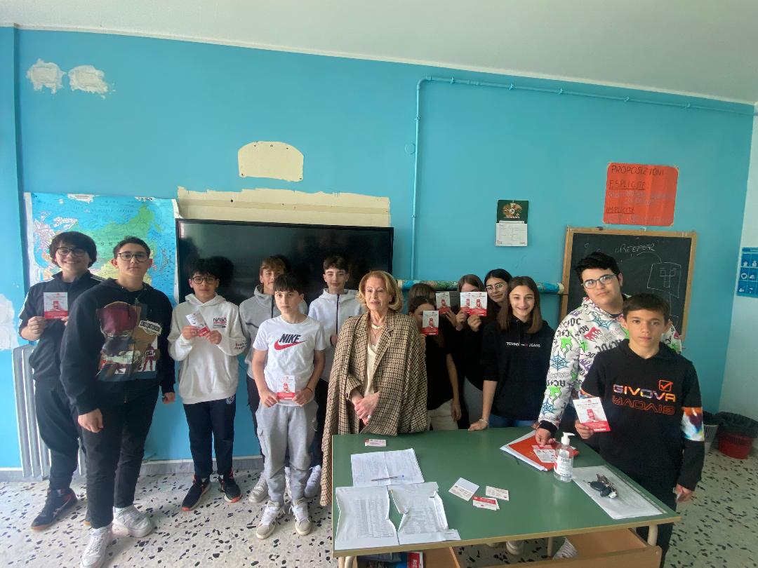 SCUOLA “RICCI” E AIDO, ALUNNI AMBASCIATORI DELLA CULTURA DEL DONO CON BEATRICE RATTI