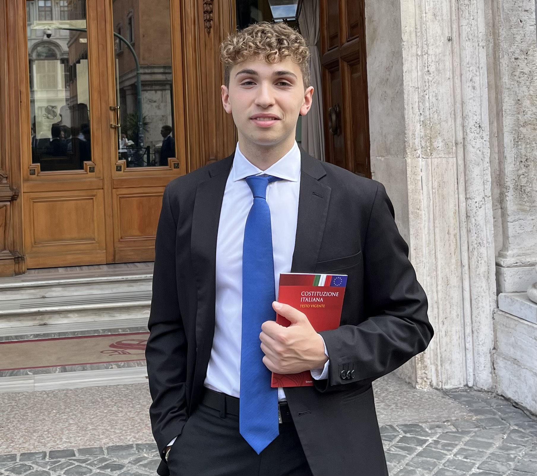 Disturbi Alimentari, Salvatore La Bella : “La nuova app MySmart Diary aiuto concreto per chi soffre di DCA.”