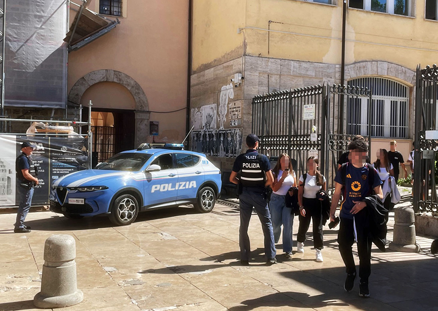 RIAPERTURA DELLE SCUOLE A RIETI E PROVINCIA, LA POLIZIA DI STATO IN CAMPO PER LA SICUREZZA DEGLI STUDENTI