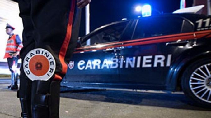 GUIDA IN STATO DI EBBREZZA E INCIDENTE STRADALE: CARABINIERI DENUNCIANO UNA DONNA